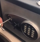 迪堡保险柜叶片锁保险柜旗杆工具视频演示